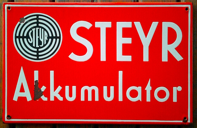 Steyr- Akkumulator