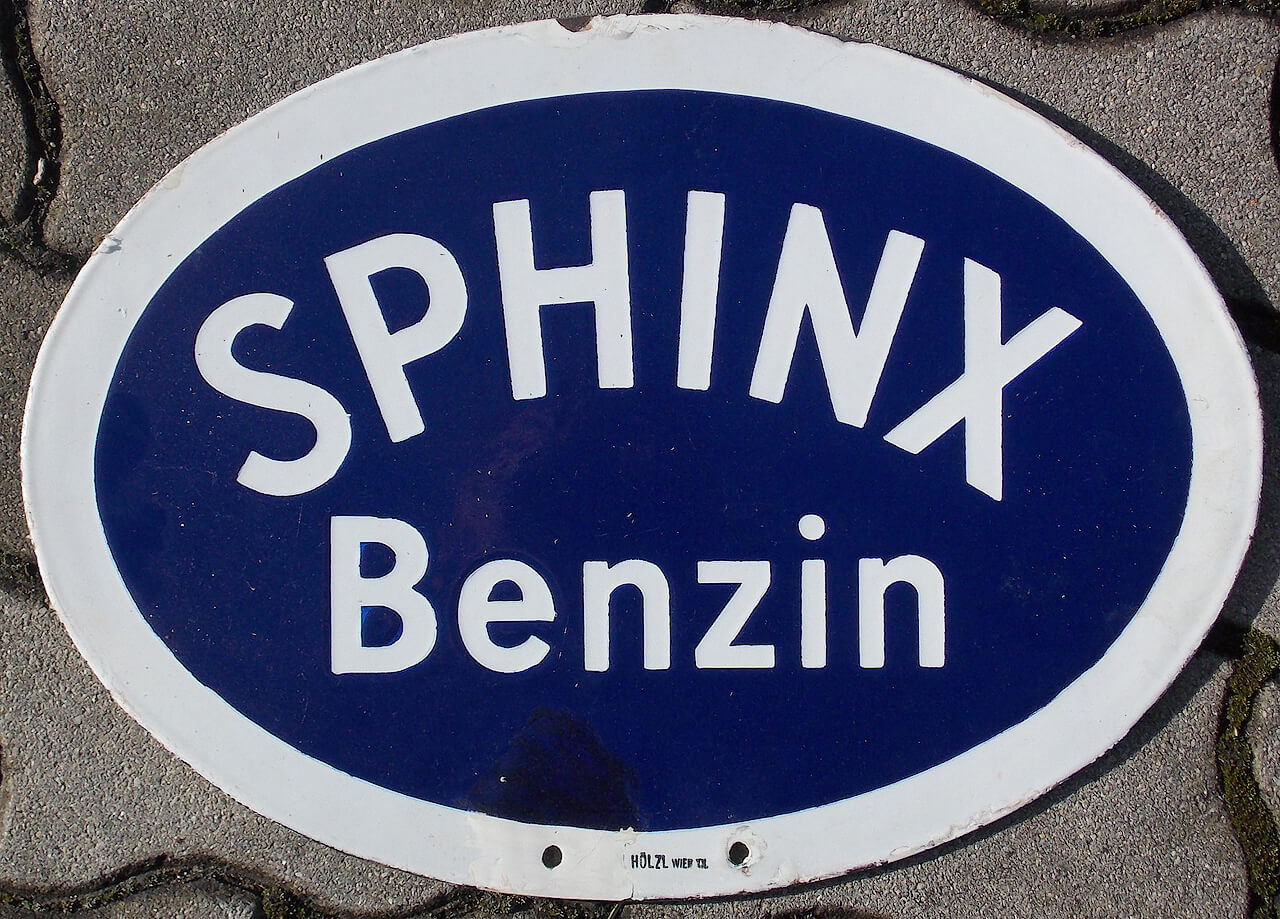 Sphinx Benzin